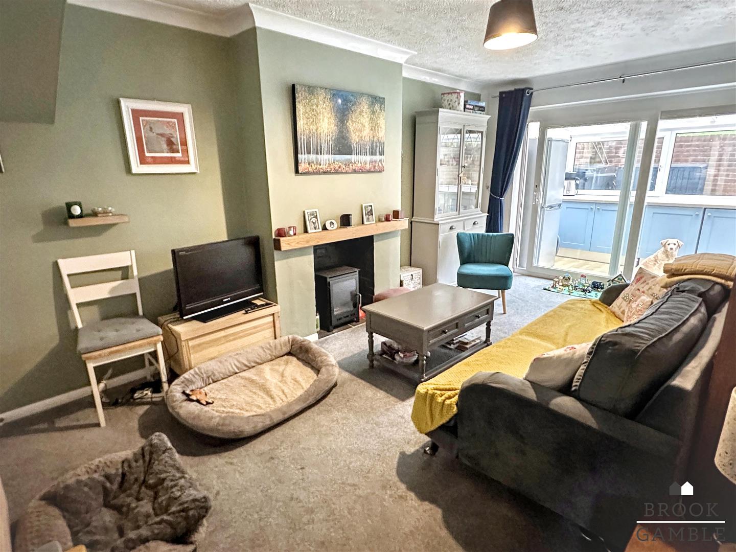 5 Bedroom House. Selmeston Road in Eastbourne,  6